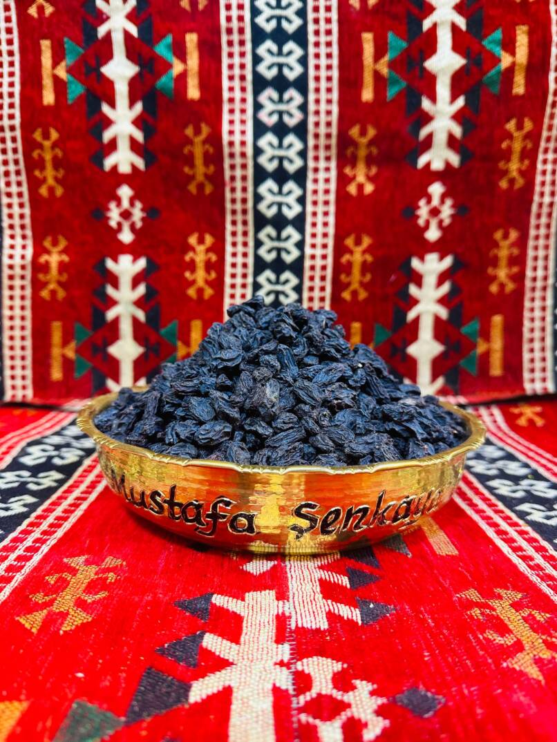 Çekirdeksiz Siyah Üzüm 1kg - 1