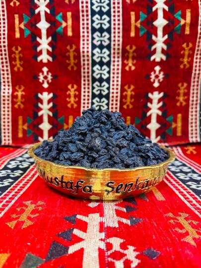 Çekirdeksiz Siyah Üzüm 500gr