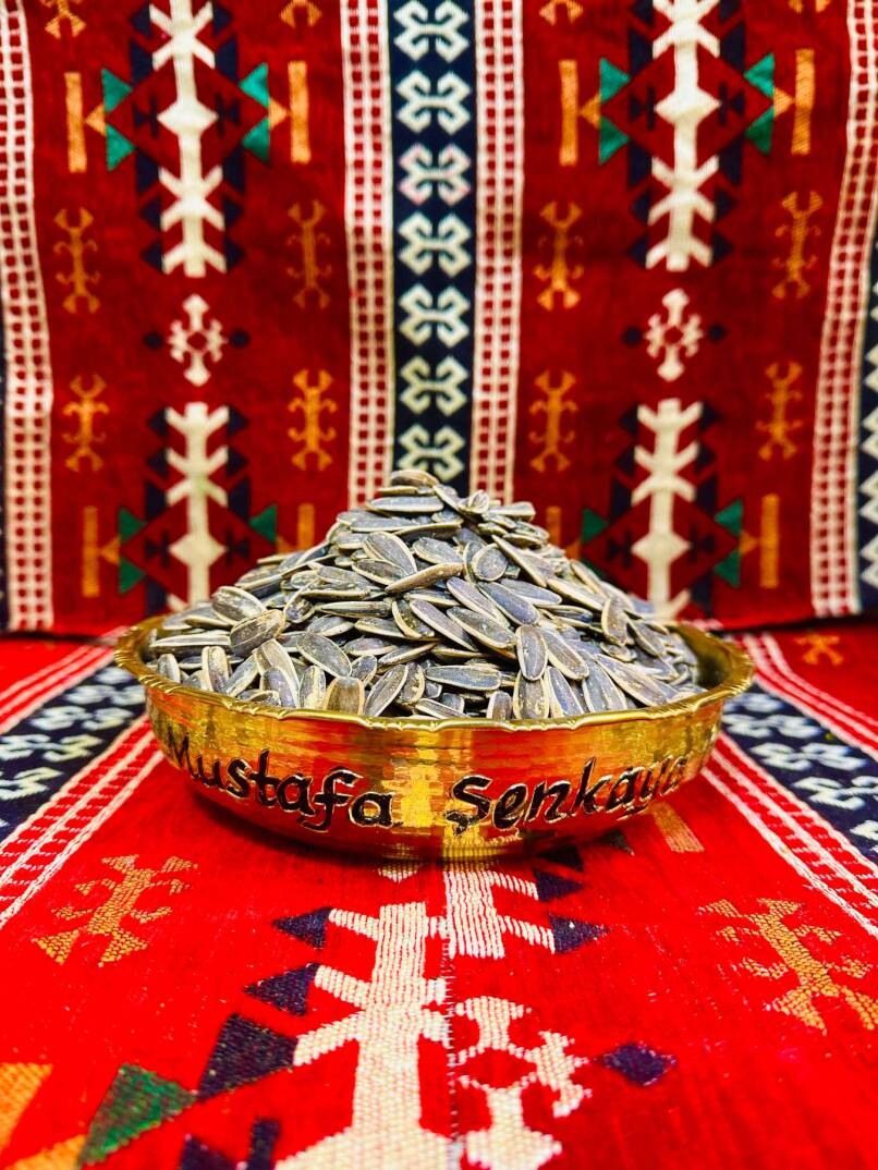 Siyah Ay Çekirdeği 500gr - 1